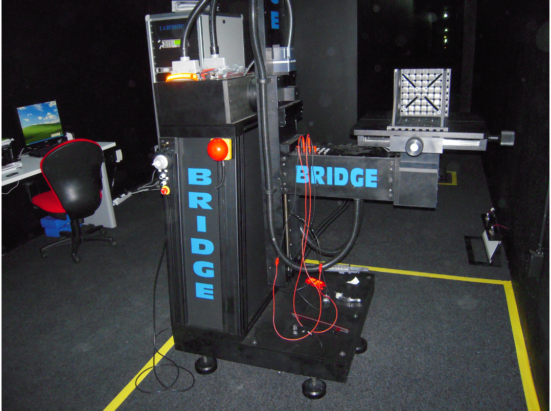 Laboratorio fotometrico automotive BRIDGE